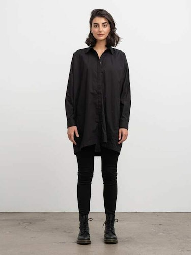 Gigi Long Shirt Black Ahlvar Gallery