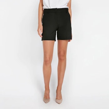 Dena Shorts 396 Black Five Units