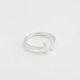 Strict Plain Bar Ring Silver Syster P