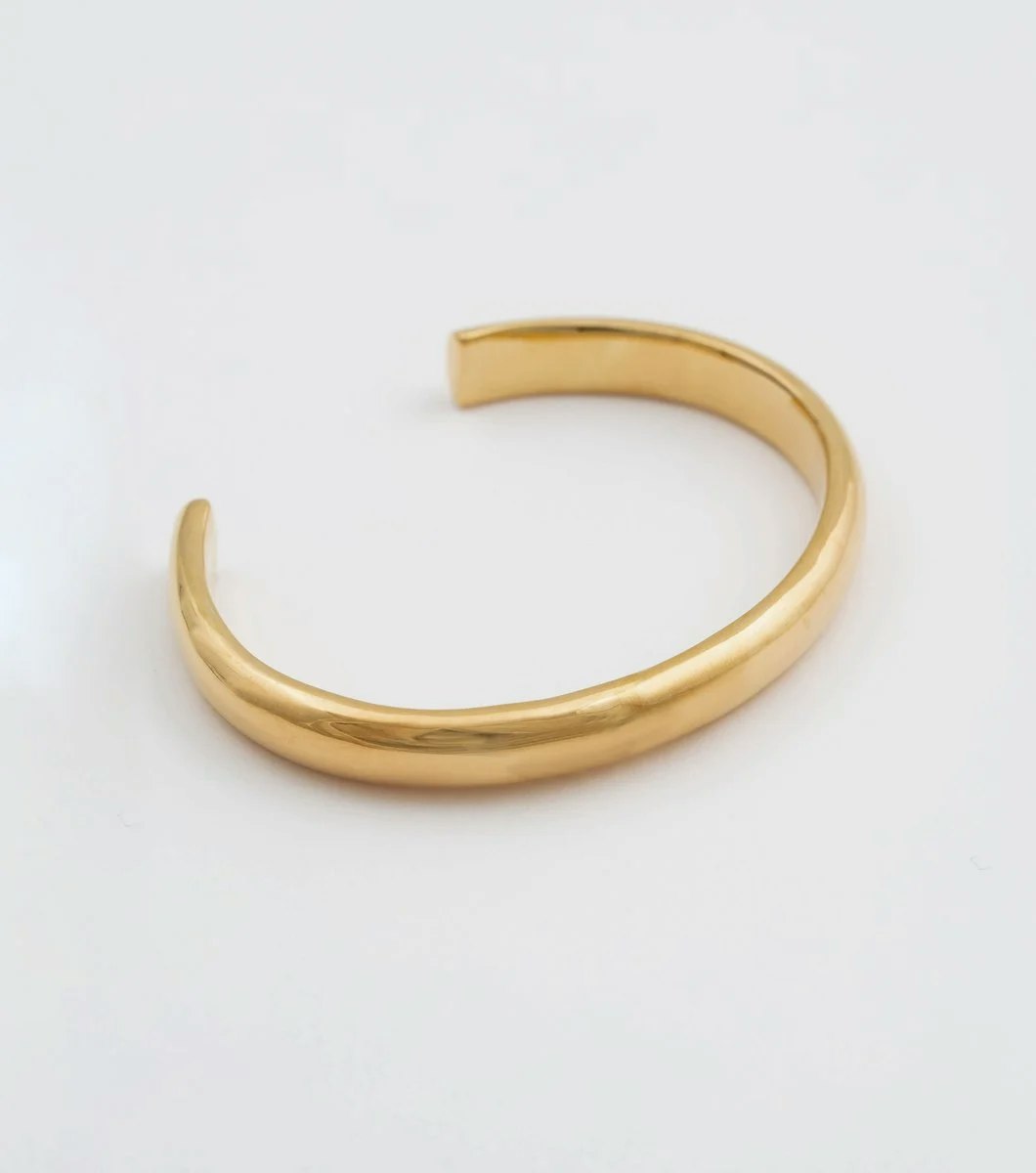 Bolded Bangle Gold Syster P