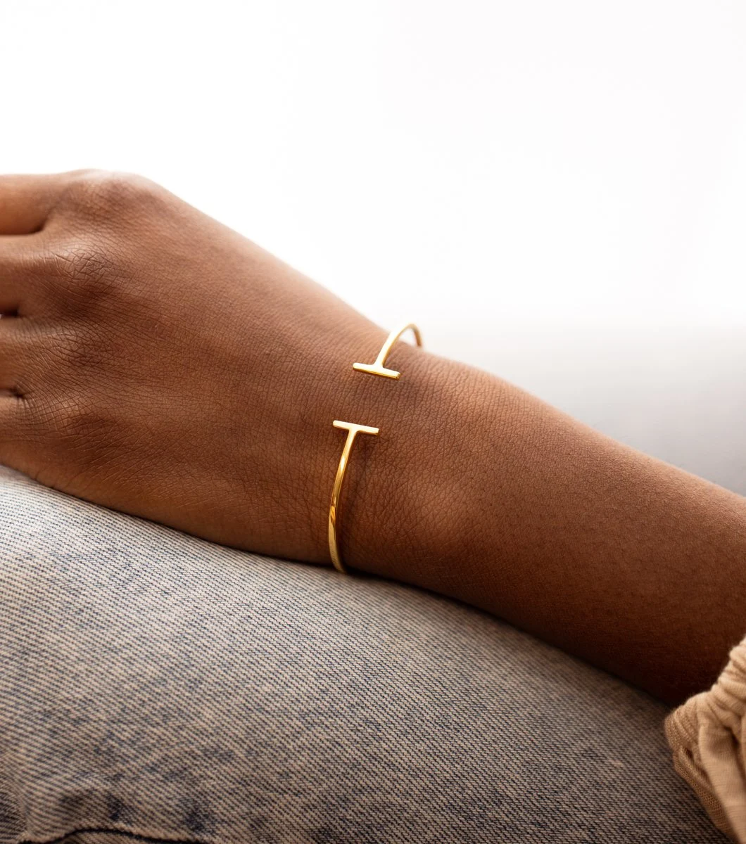 Strict Plain Bangle Bars Gold Syster P
