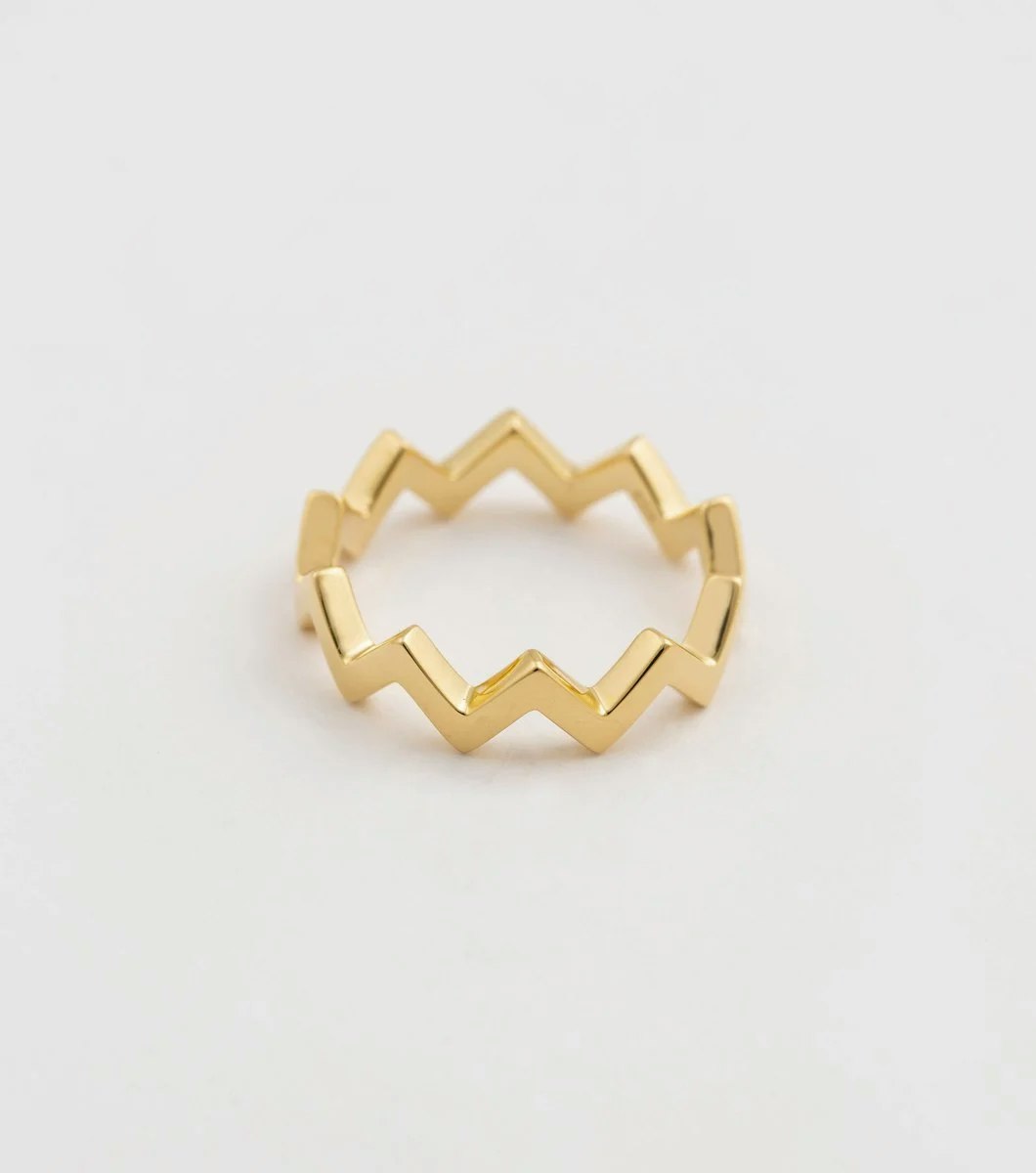 Strict Plain Zigzag Ring Gold Syster P