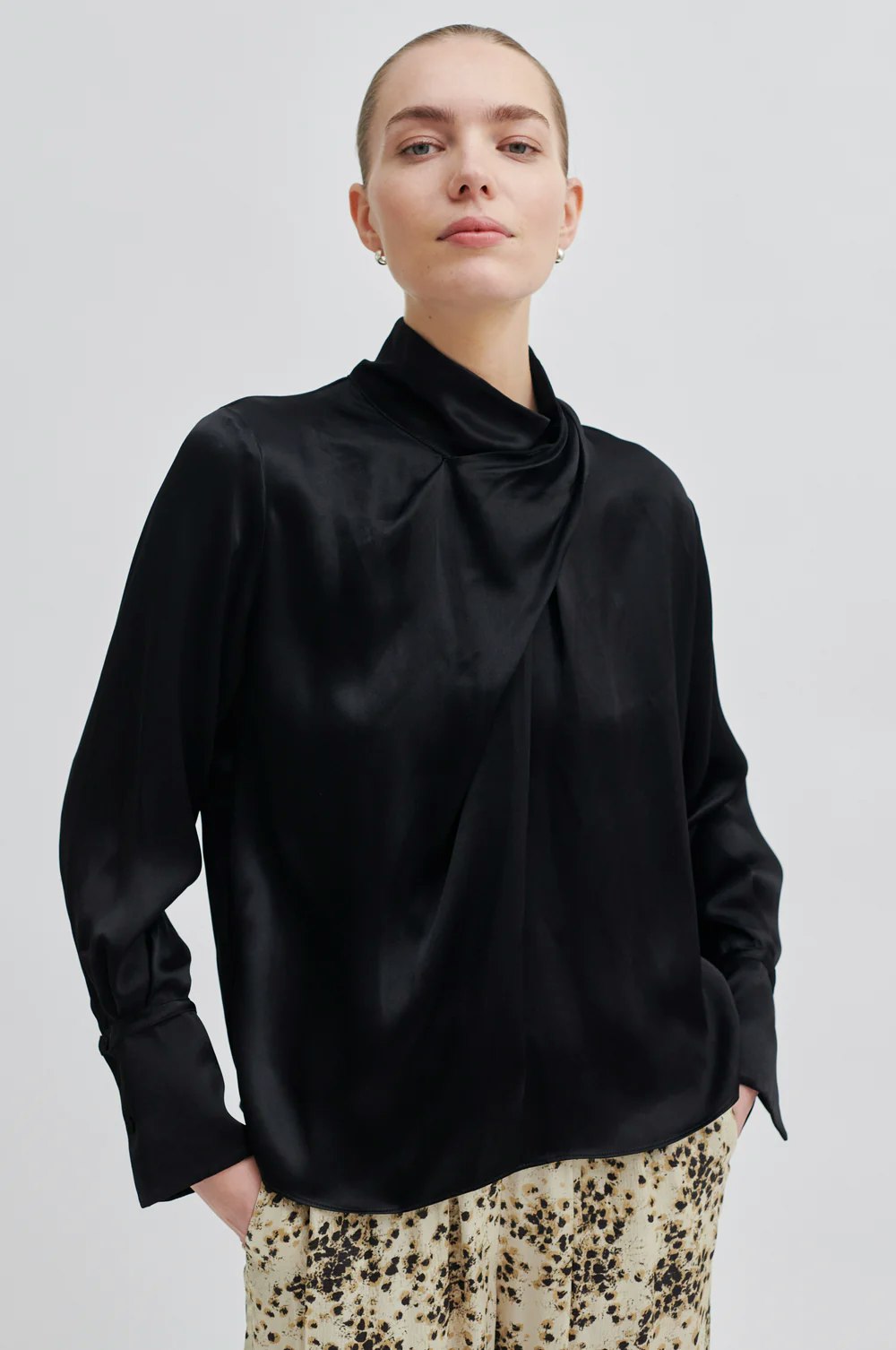 Fearless Blouse Black Second Female