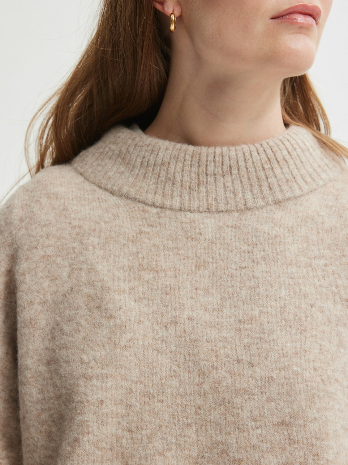 Soft Sweater Oat A Part of the Art