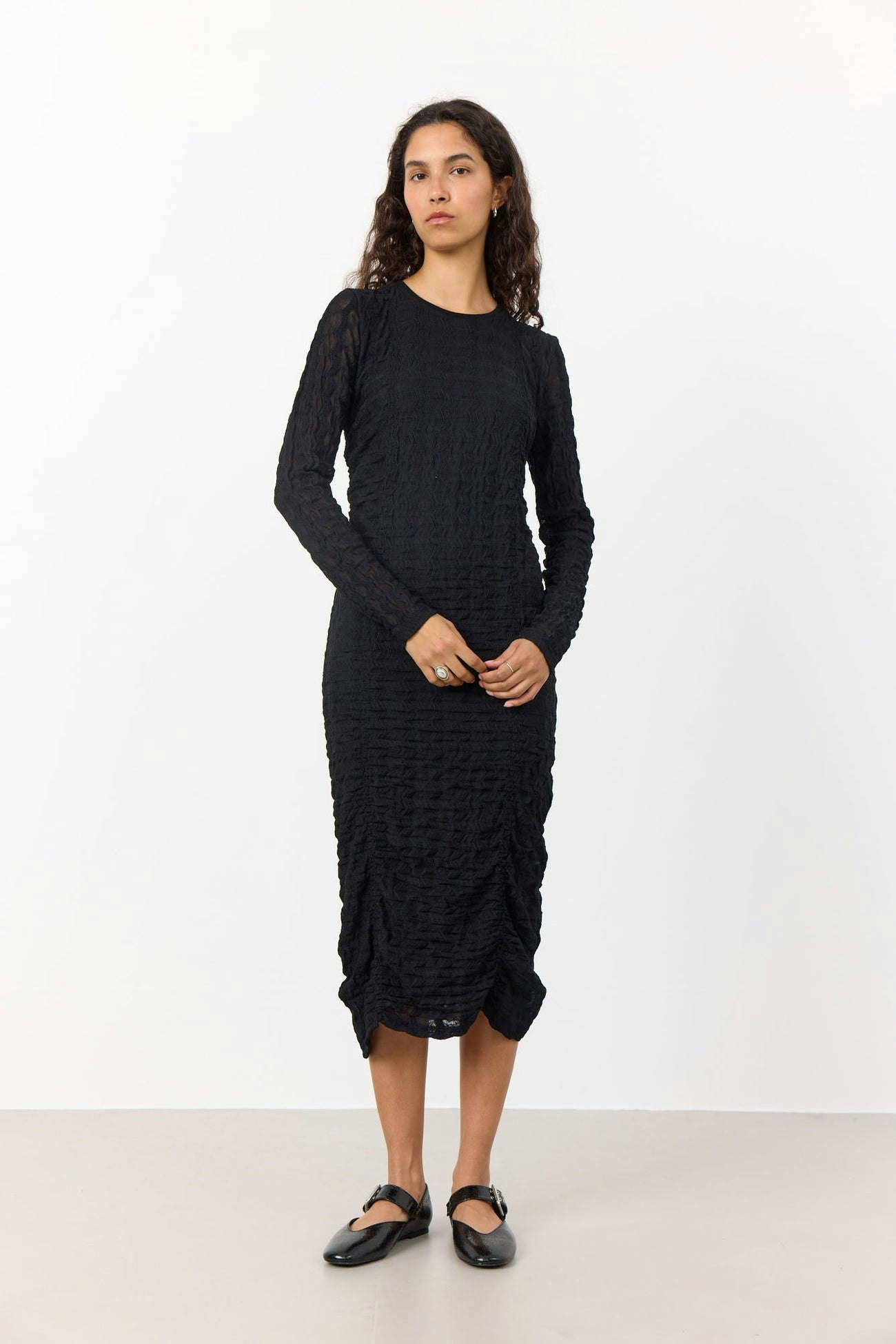 LR-Indy 1 Dress Black Levete Room