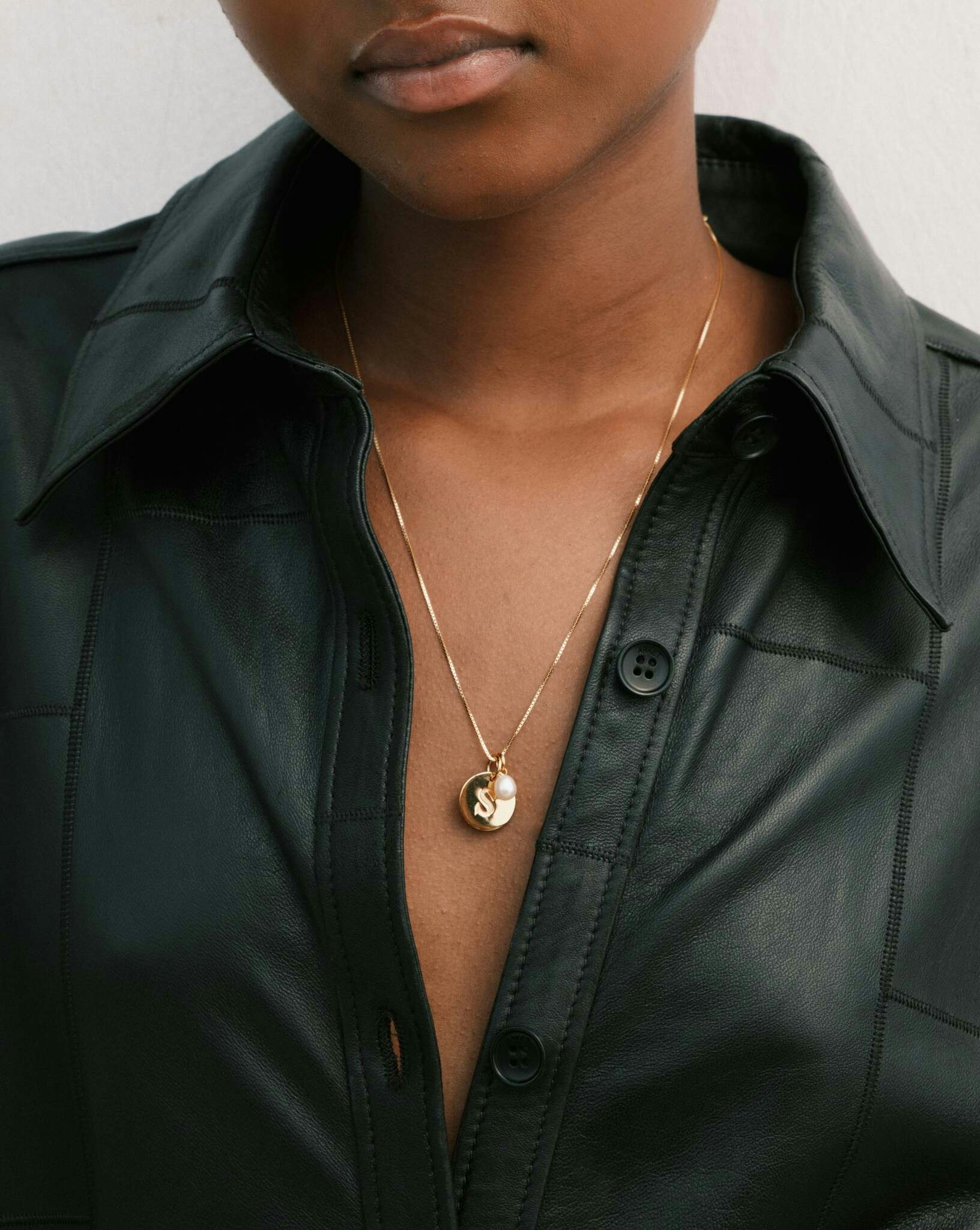 Beloved Pearl Pendant Gold Syster P