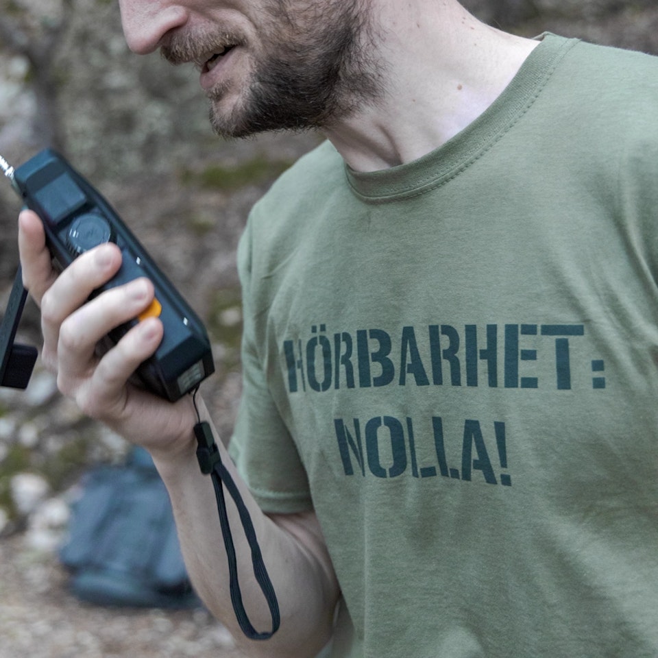 T-shirt Hörbarhet nolla, armégrön