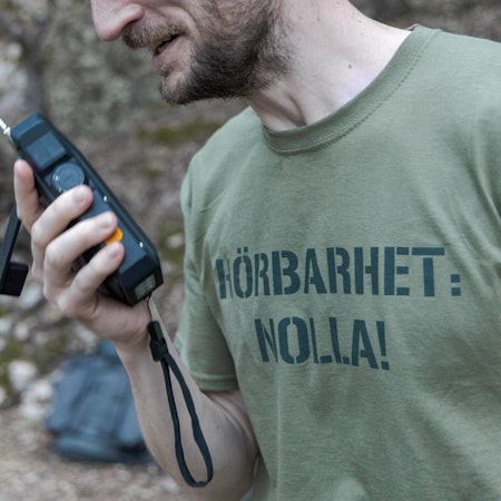 T-shirt Hörbarhet nolla, armégrön