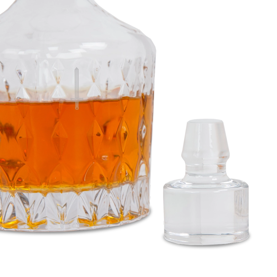 Whiskykaraff m/23 + två whiskyglas (överskottsvara, klass 1)