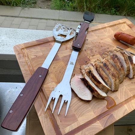 Grillmultiverktyg och pincett SKARPT LÄGE (överskottsvara, klass 1)