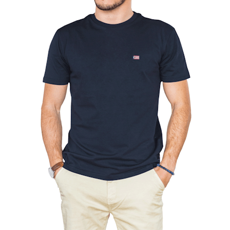 The Defender  enfärgad t-shirt med liten flagga Mörkblå S-XXL