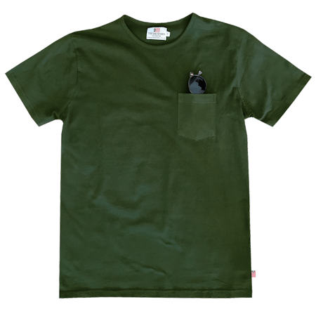 The Defender enfärgad t-shirt med bröstficka Army green S-XXL