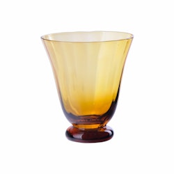 Glas i bärnstensfärg från Olsson Jensen
