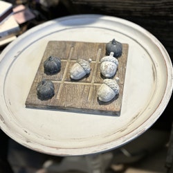 Spel tre i rad vitlök/ekollon