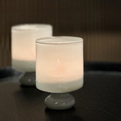 Ljuslykta, värmeljushållare vit glas Noori Objects