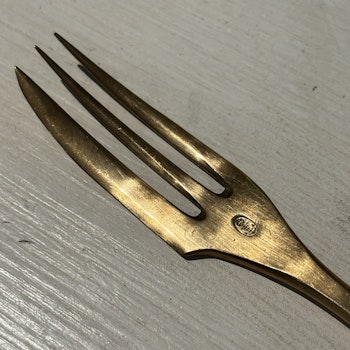 Gafflar i mässing och trä från Eskilstuna Jernmanufaktur, 5st