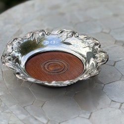 Flaskunderlägg, coaster i nysilver, vintage