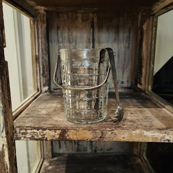 Ishink i glas med handtag i metall inklusive tång, vintage