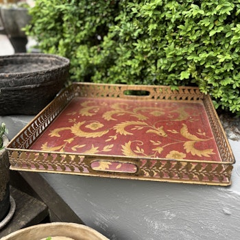 Bricka metall med speciella detaljer, vintage