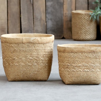 Kruka i keramik som ser ut som en korg, Chic Antique