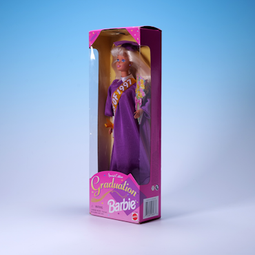 Barbie 1997 Special Edition Graduation - Mattel 1997 MISB