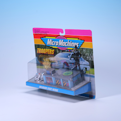 Micro Machines Troopers Colorado State Patrol - Galoob 1992 MOC