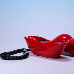 Telefon Hot Lips Röd - TeleMania - Ikonisk & Vintage