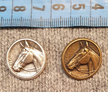 Hästhuvud mässing- massiv knapp 20mm