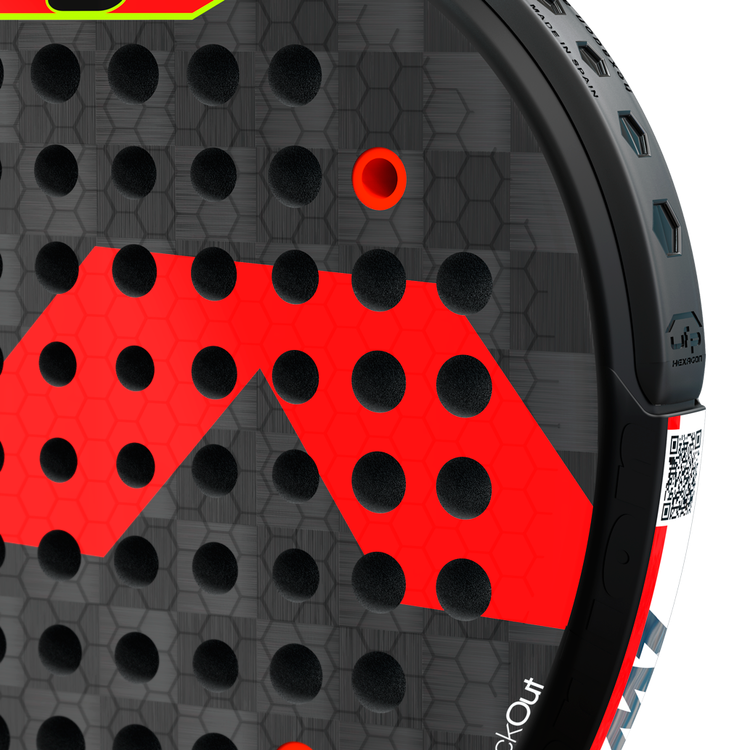 Varlion - LW Carbon 6 Quattro - Padelmaniac - Köpa Racket, Bollar, Väskor  och Skor för alla som är gal