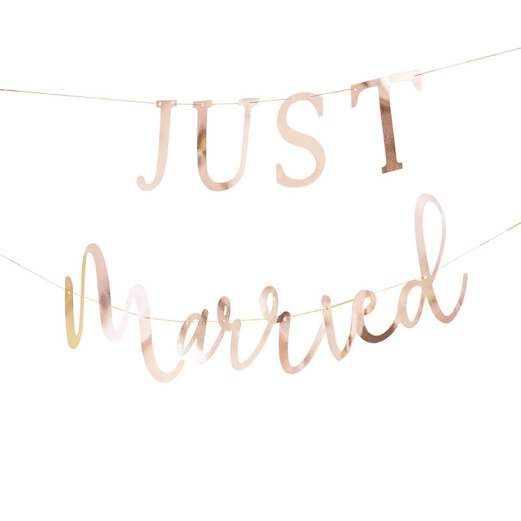 Girlang - Just Married - Scripted Rosé
