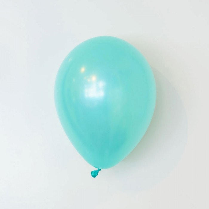 Heliumfylld latexballong 28cm - Pärlemo Mint