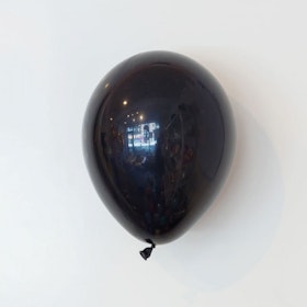 Heliumfylld latexballong 28cm - Svart