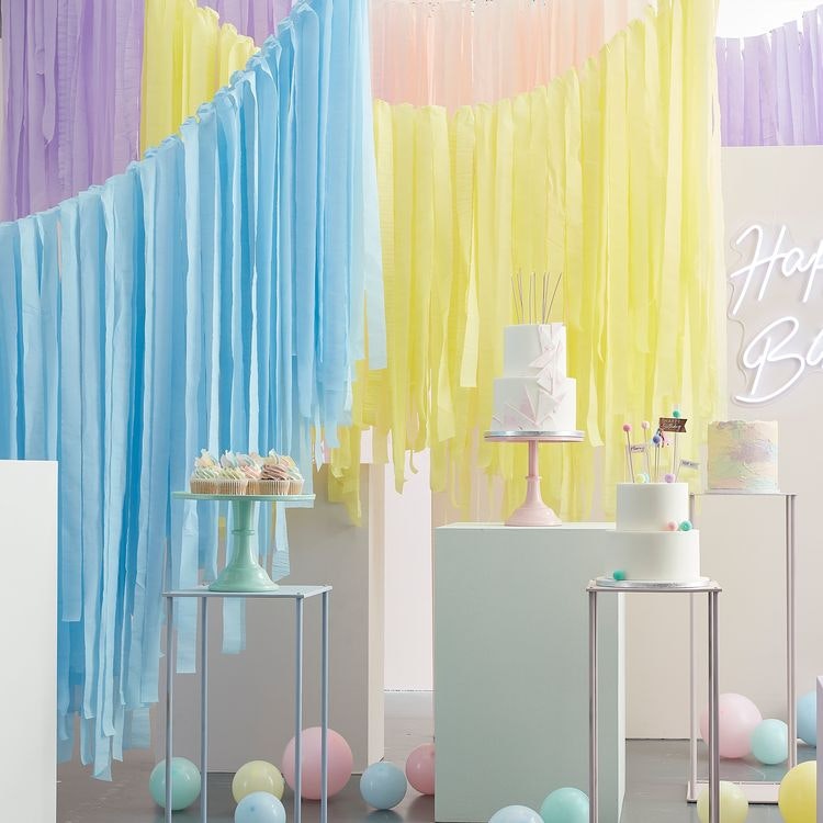 Backdrop Kit - Streamers - Pastell