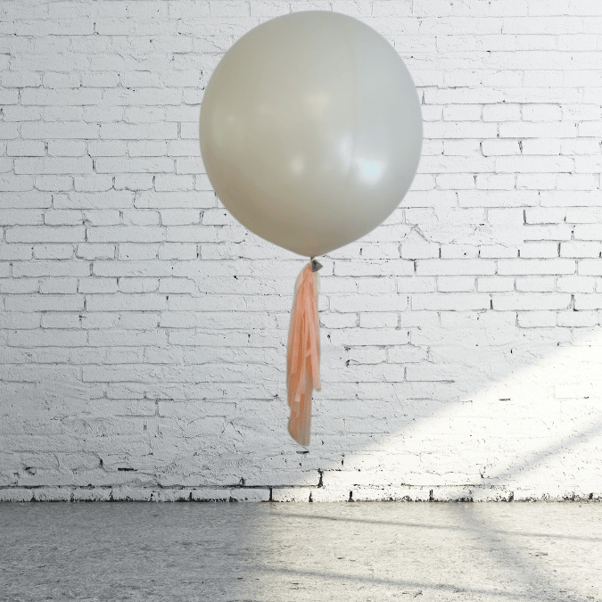 Ballong Tail - Tassel Peach