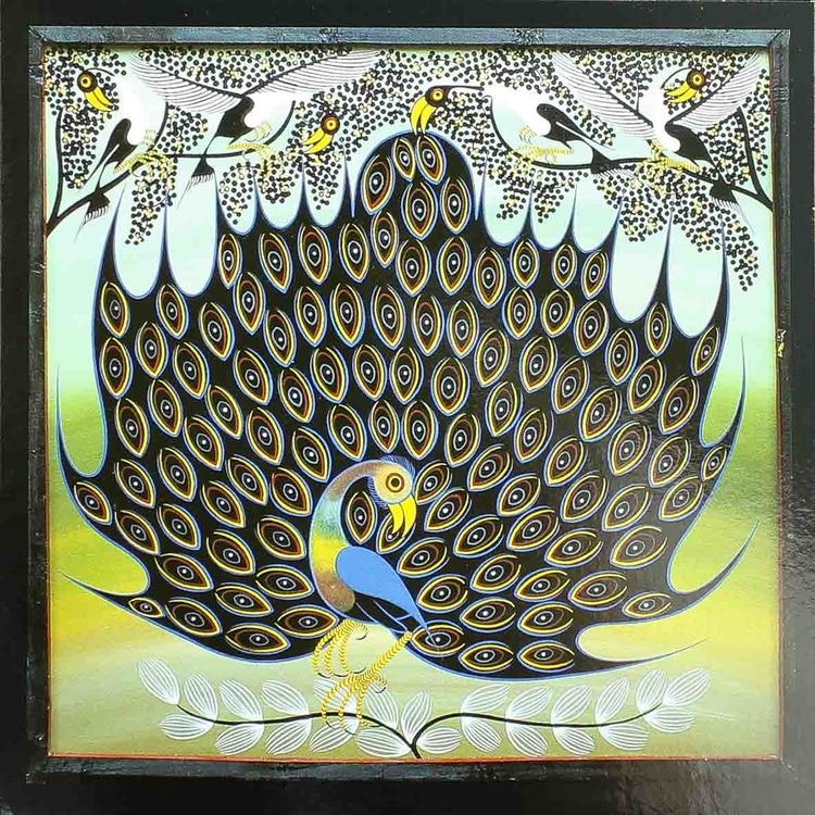 Tingatinga vykort från Tanzania, motiv med påfågel. Naivistiska målningar, Tinga Tinga Arts Cooperative Society, Dar es Salaam.