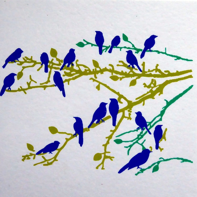 Vikt brevkort av kraftigt, handgjort bomullspapper. Utan text. Med färgmotiv småfåglar. Kuvert medföljer. Bangladesh.