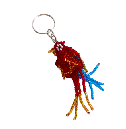Liten röd papagoja som nyckelring. Skickligt pärlad för hand för Fair Trade. Guatemala, Fair Monkey