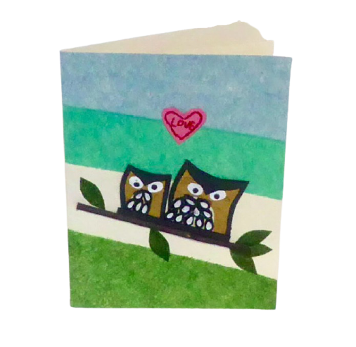 Dubbelt brevkort 11x15cm, motiv hjärteugglor på en gren. handgjort av vattenhyacint. Fair Trade.