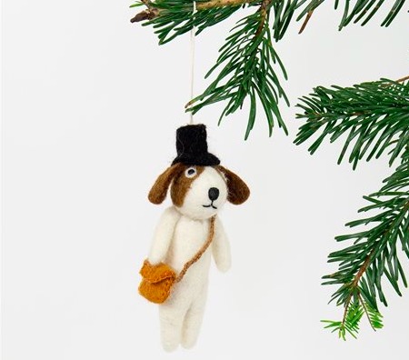 Julhänge Dog with bag / Hund med brun hatt och ljusbrun väska, tovad, Afroart. Juldekoration.