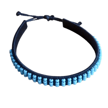 Armband Massej, ljusblåa pärlor, justerbart