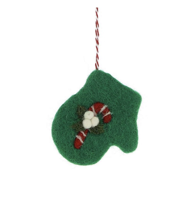 Tovat julhänge Liten grön vante med polkastång. Till julklapp, julgran. Fair Trade Nepal.