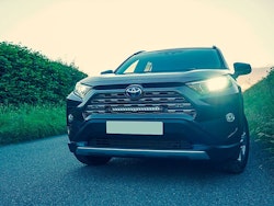 Lazer Grillkit Linear 18 Elite Toyota RAV4 Hybrid 19-