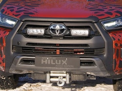 Lazer Triple-R 750 Elite Gen 2 Grillkit Toyota Hilux Invincible-X 2021-