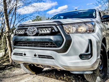 Lazer Triple-R 750 Elite Gen 2 Grillkit Toyota Hilux Legend/Hero 2021-