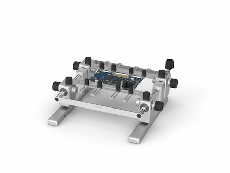 Support for PCBs up to 11 x 7 cm / 4 x 3"