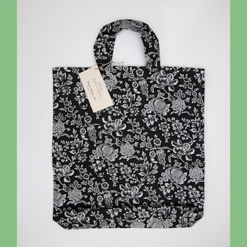 Tote bag PUMPA black