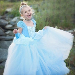 Disney prinsessa Askungen, klänning barn strl.5
