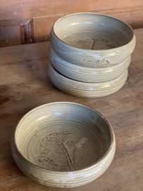 Låg skål, beige, hundkex