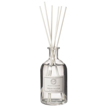 BRUKA DESIGN || DOFTPINNAR Camomill clear