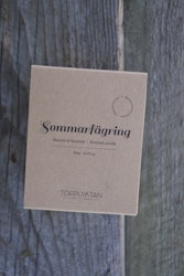 TORPLYKTAN || Doftljus Sommarfägring 310 g